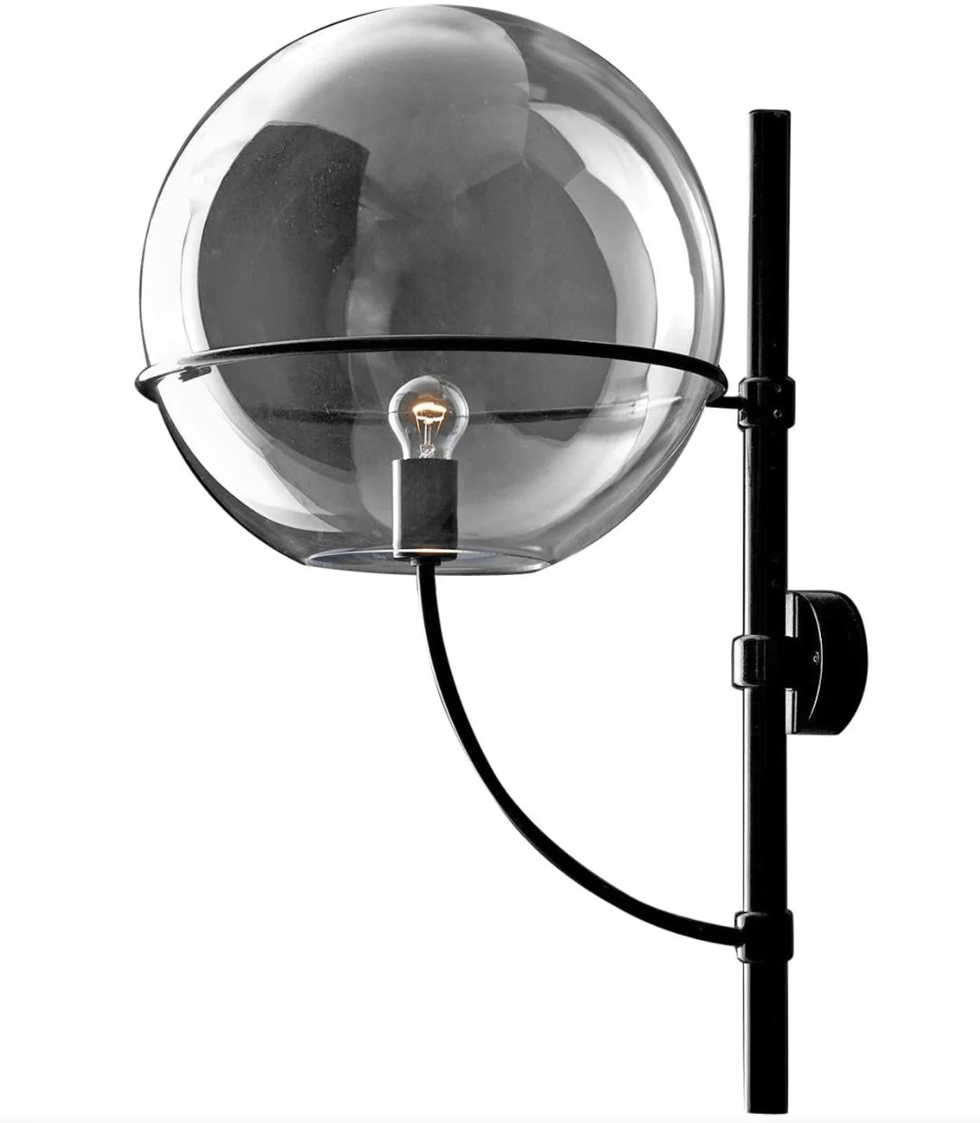 Lyndon Outdoor Wall Lamp